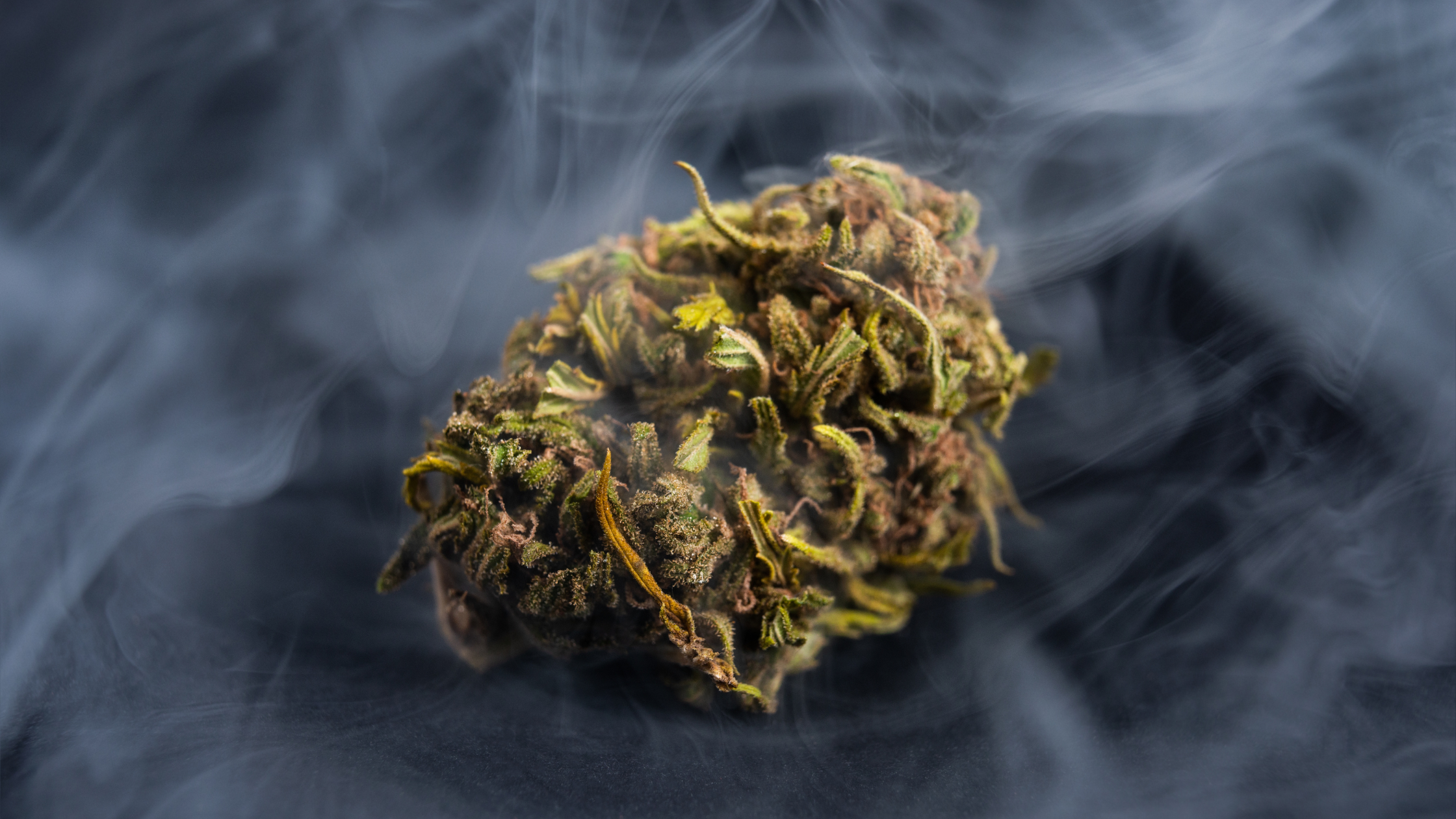 CBD qui pique la gorge : d'où ça vient et comment l'éviter facilement Image