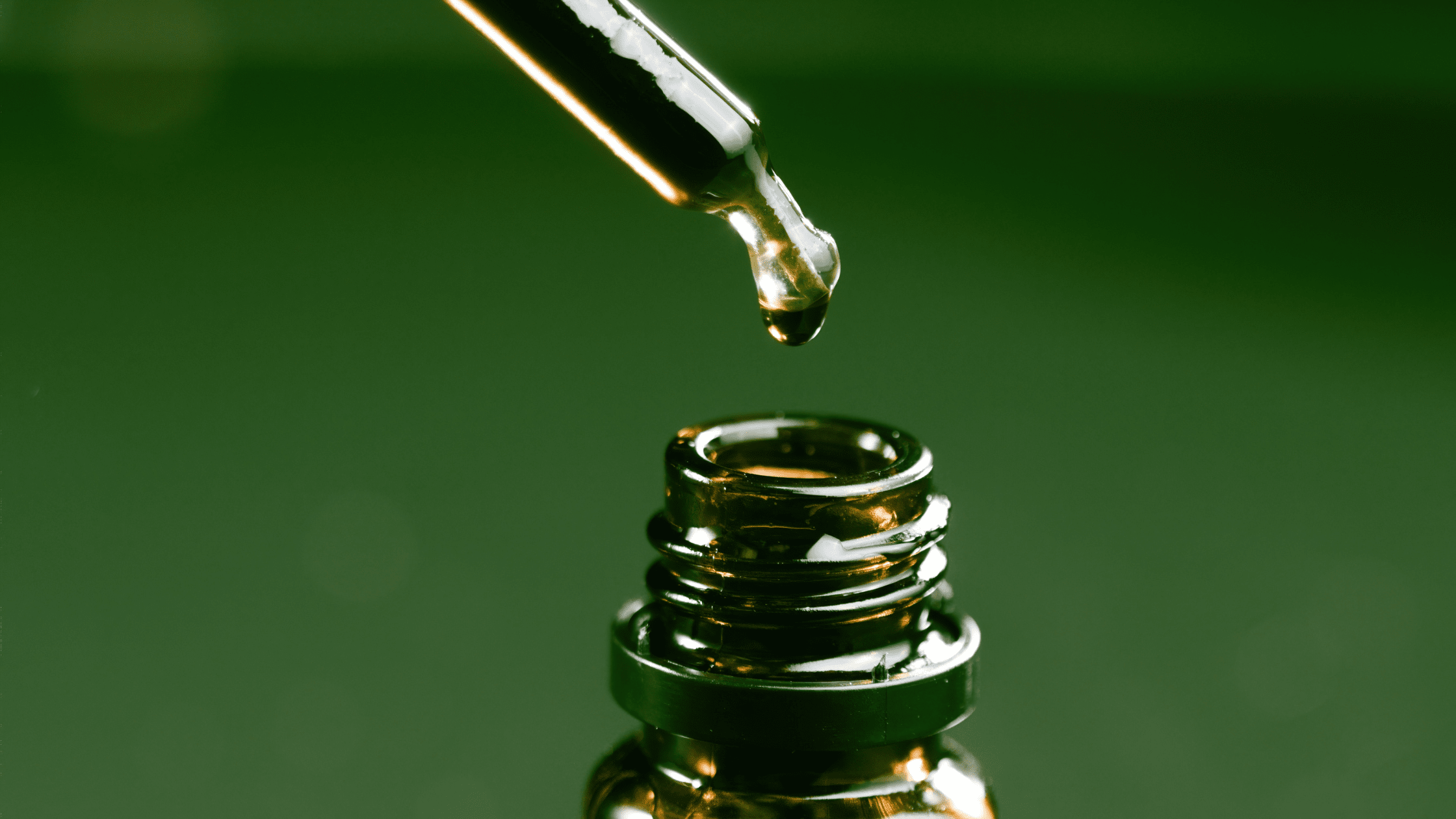 Découvrez les Bienfaits des Huiles CBD : Une plongée dans le monde du bien-être Image