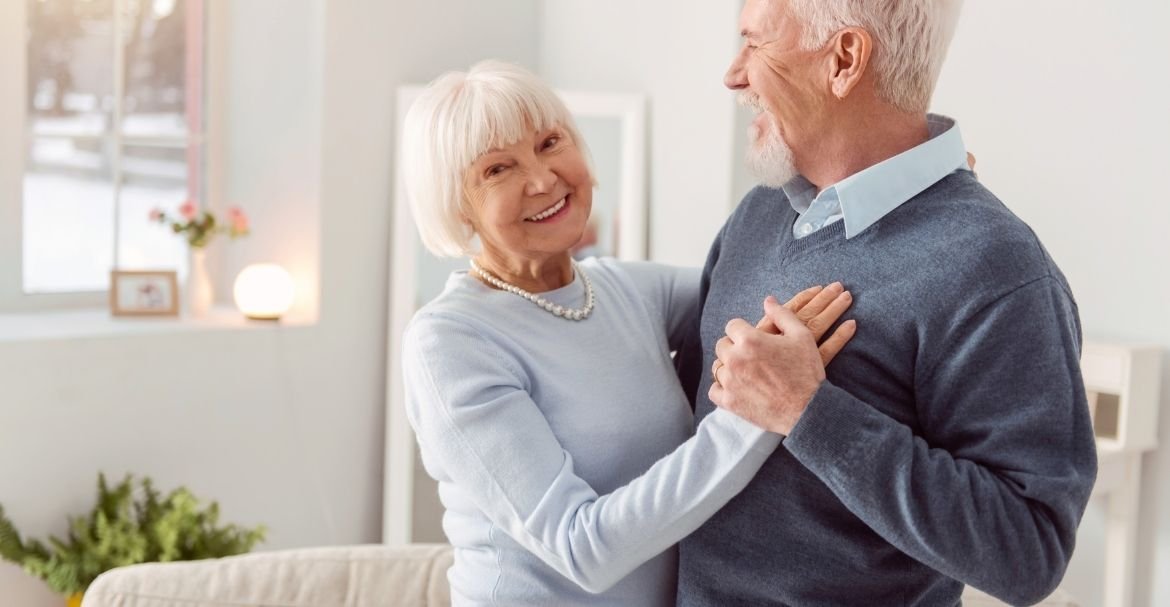 Le CBD pour soulager les seniors dans les EPHAD. Image