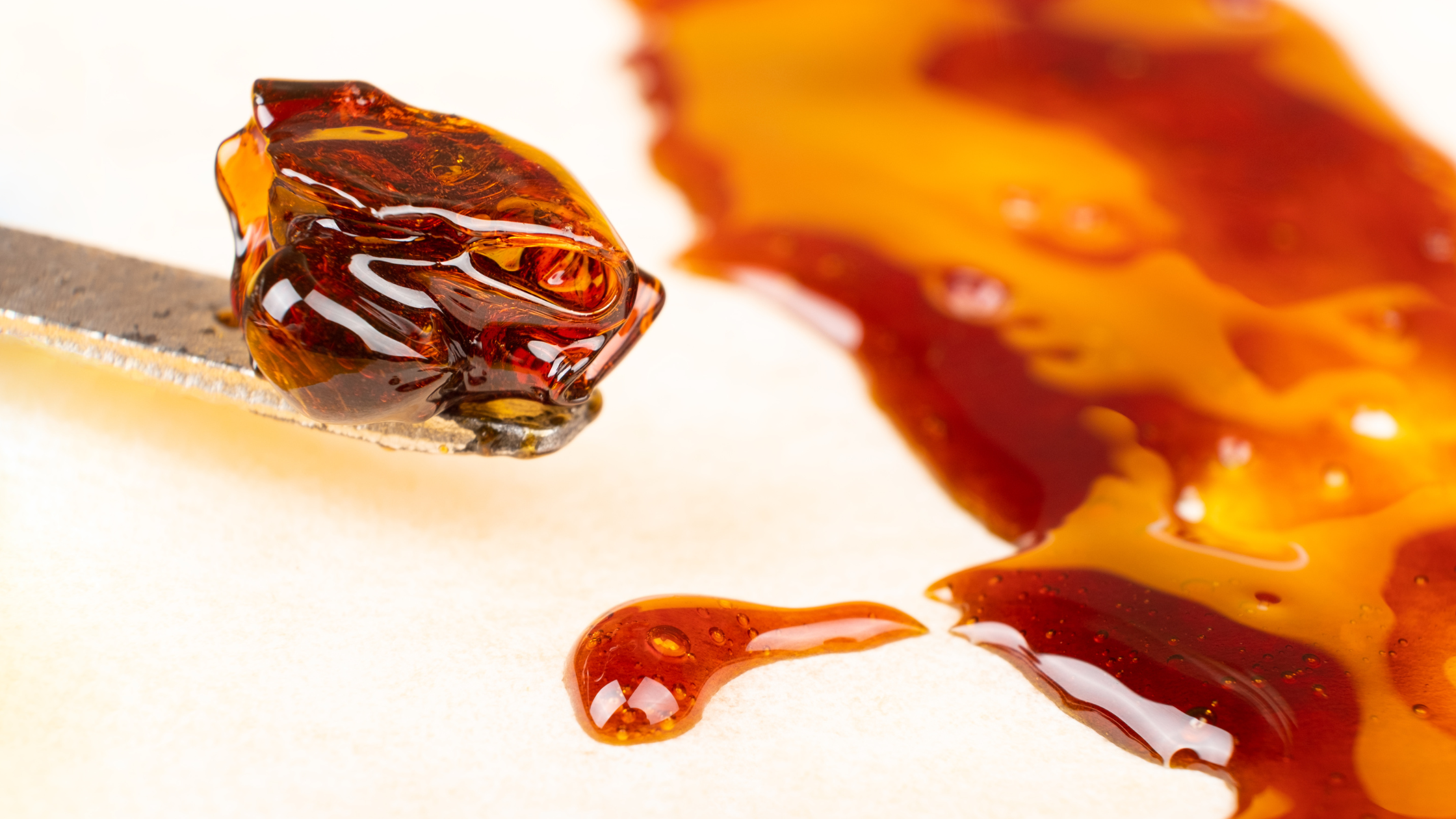 RÉSINES CBD PUISSANTES : LE HASH PREMIUM SIGNÉ DELI HEMP Image